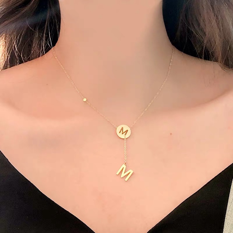 Dây Chuyền Chữ M Mạ Vàng 18K Thiết Kế Đục Lỗ Dễ Phối Đồ