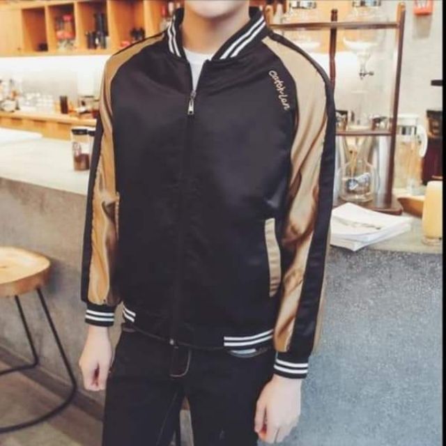 Áo Khoác Bomber Thêu Đôi Cánh