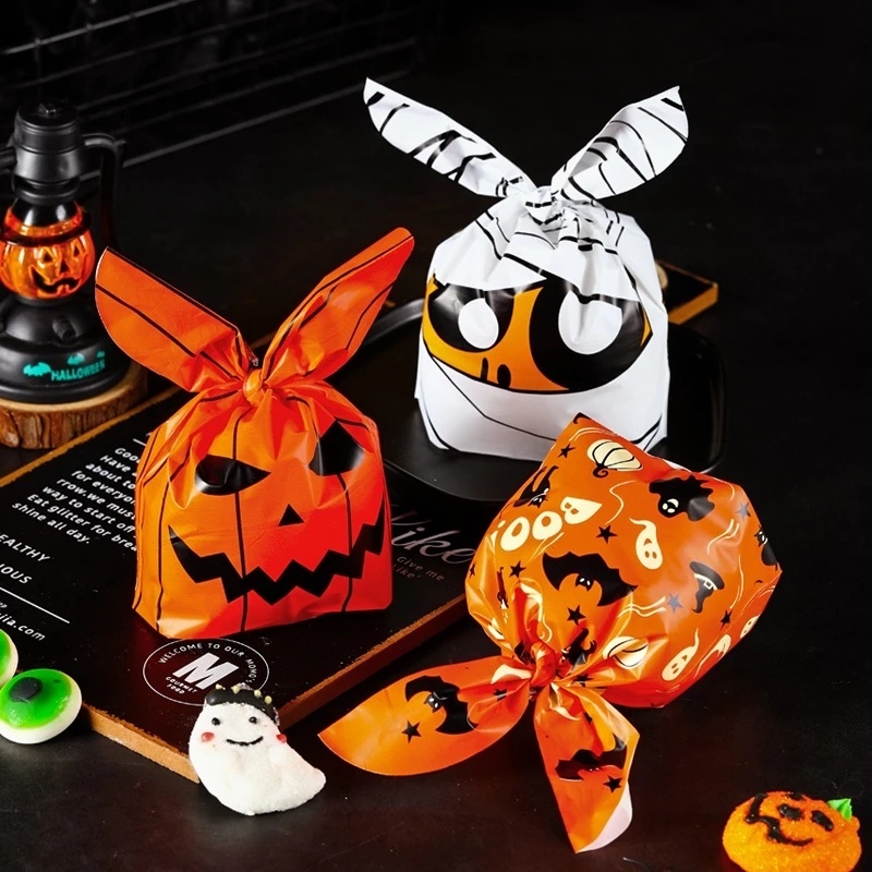 Set 50 Túi Đựng Kẹo Bằng Nhựa Họa Tiết Halloween Đáng Yêu