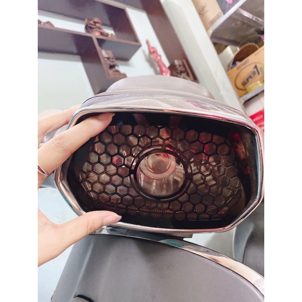 Miếng dán pha đèn Vespa Sprint halogen, pha led 2 tầng, bảo vệ pha đèn Vespa có sẵn keo dán 3M