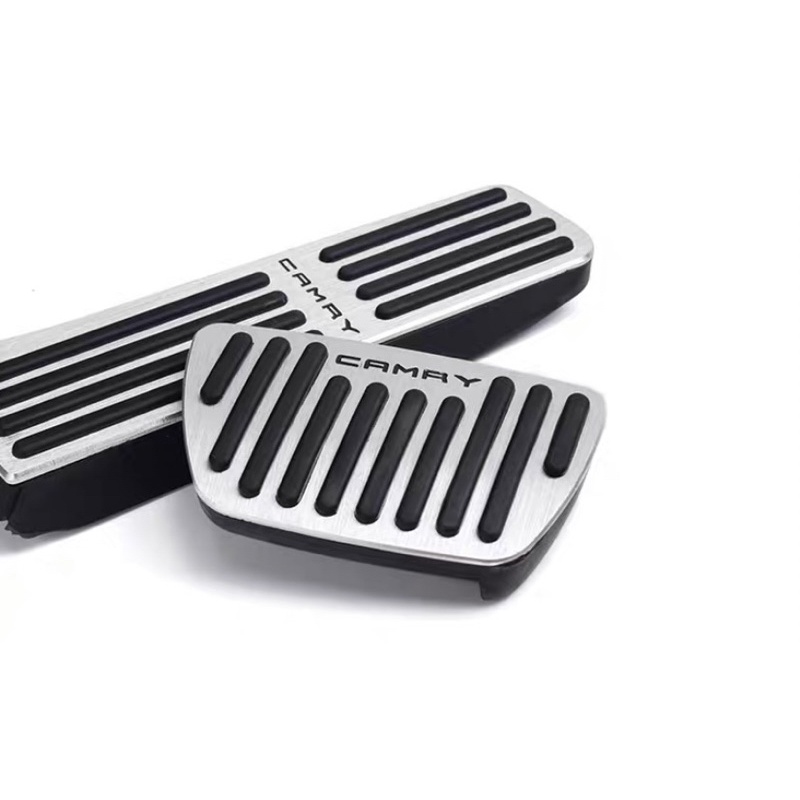 Ốp chân ga chân phanh camry 19-21