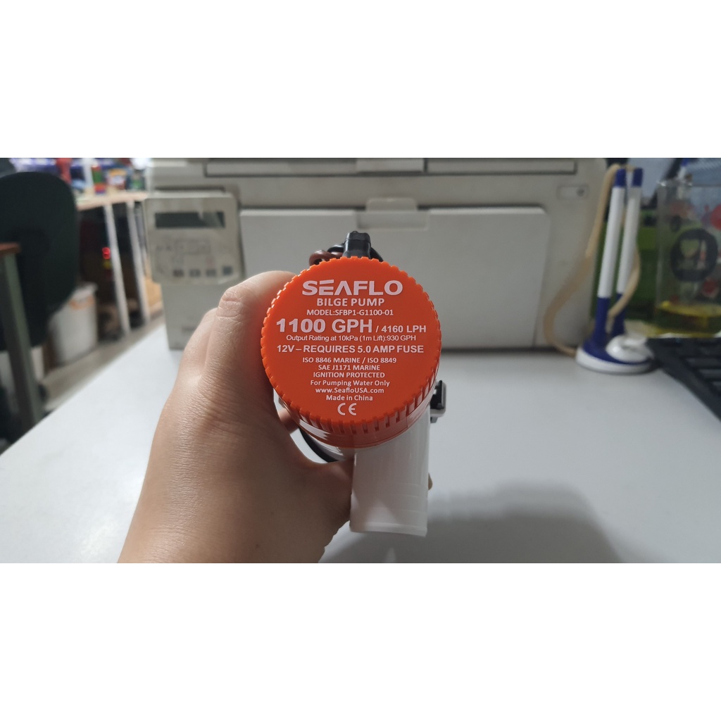 MÁY BƠM CHÌM 12V DC SEAFLO CHO TÀU THUYỀN - BƠM NƯỚC NGẬP