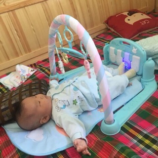 Kệ chữ A có nhạc cho bé