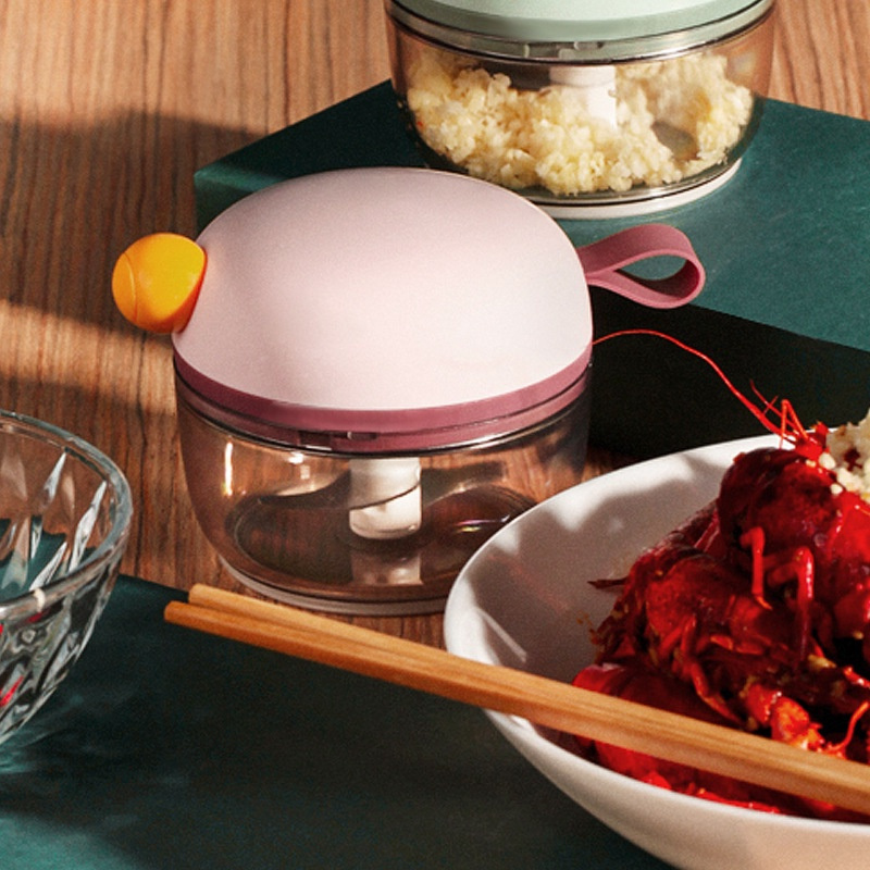 Kitchen hand-held garlic grinder Multi-function magnetic vegetable meat grinder