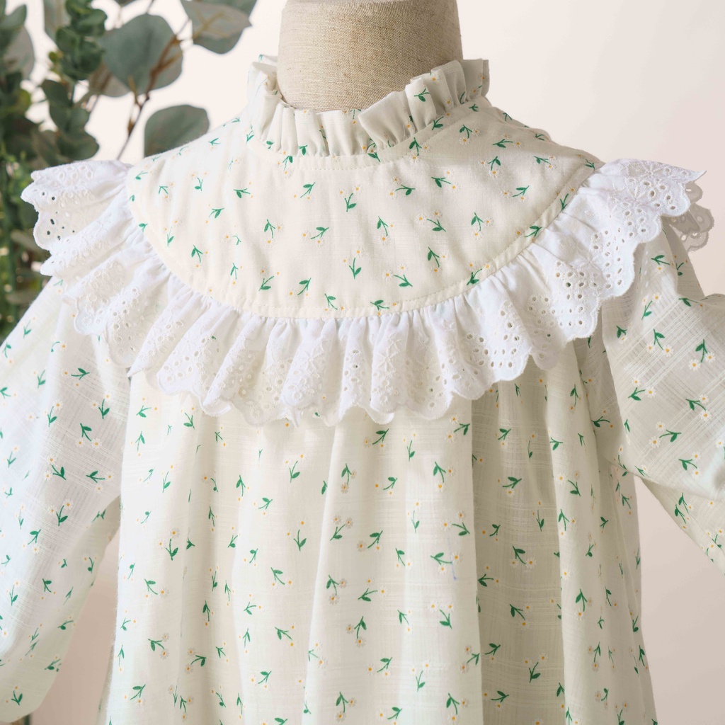 Váy Bé Gái Thiết Kế Sara Màu Trắng Họa Tiết Hoa BEBAE KIDSWEAR