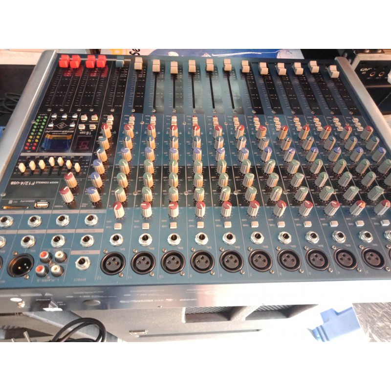 Mixer YAMAHA 12 - 4 USB cao cấp, xử lý âm thanh chuyên nghiệp