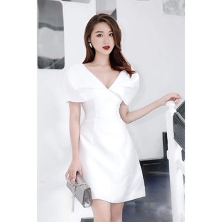 Đầm chữ A cổ tim tay phồng