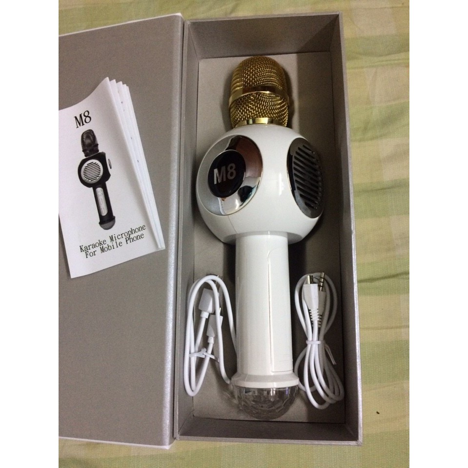 Micro Bluetooth Karaoke M8 có Tích hợp đèn Led Vũ Trường