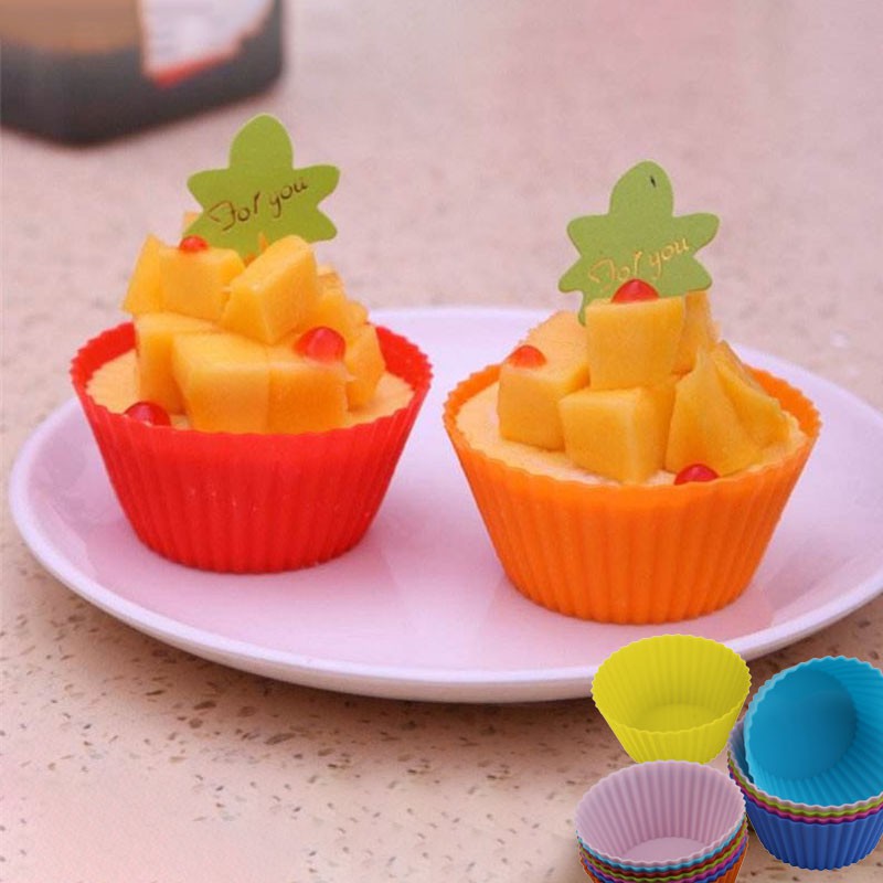 Bộ 10 Khuôn Silicon Làm Bánh Muffin 7cm 8 Màu