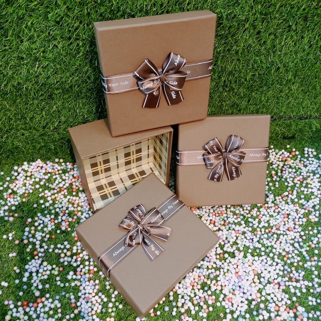 (15x15x7.5cm) Hộp quà sinh nhật, Hộp Quà Tặng Valentin cao cấp màu NÂU TÂY làm quà tặng bạn trai bạn gái người yêu