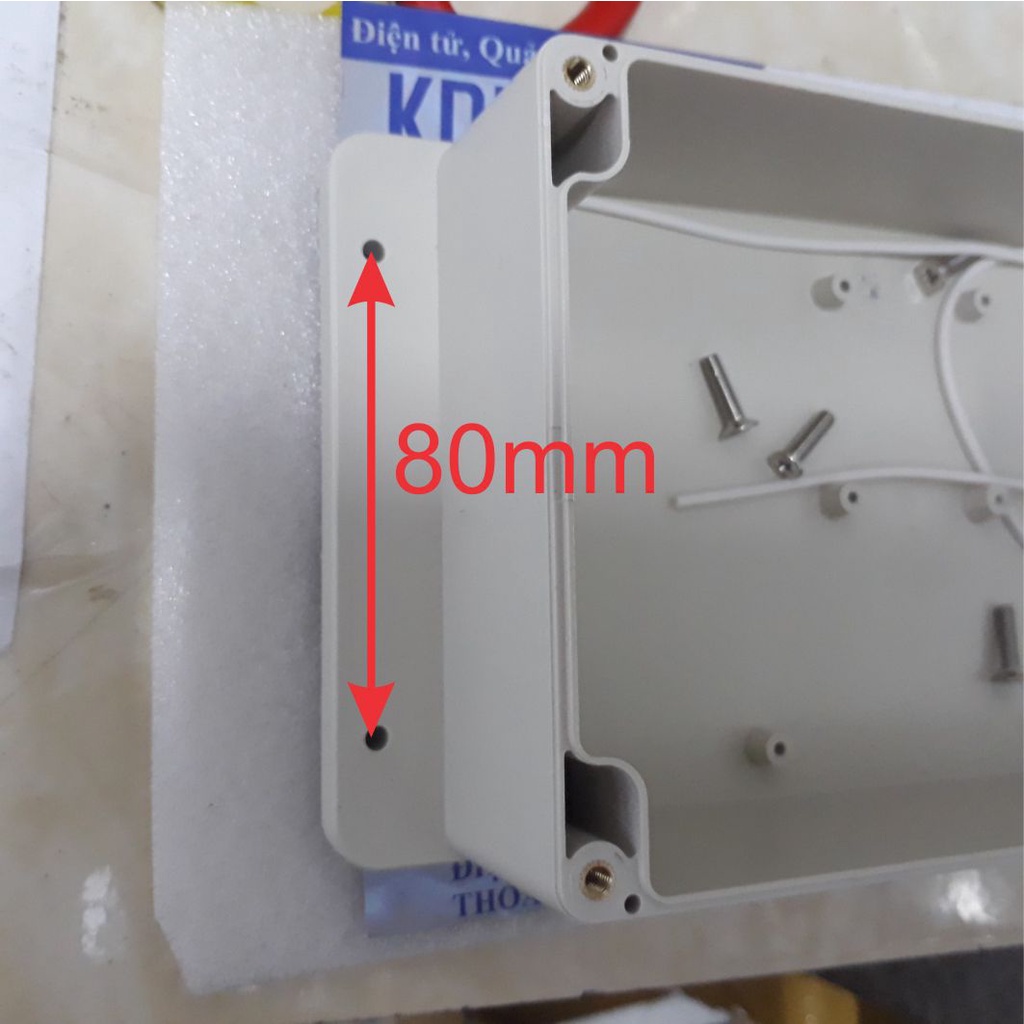 hộp nhựa 200*120*75mm có tai ngoài kín nước nắp đậy trong suốt kde7844