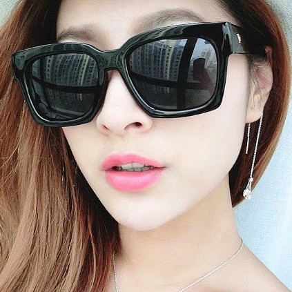 Kính thời trang nam nữ chữ V Hàn Quốc