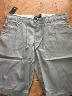 Quần short kaki