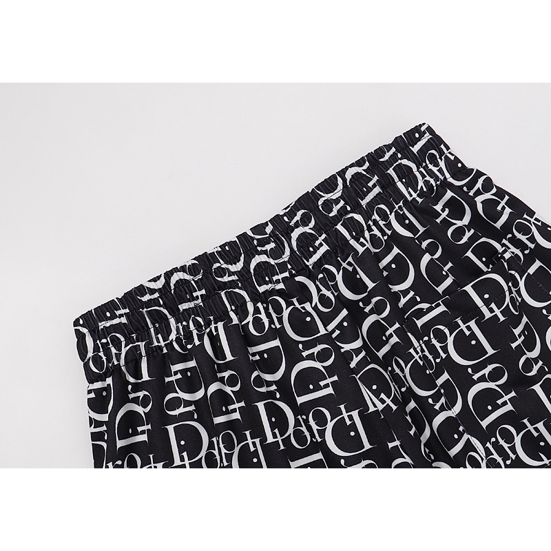 Quần short họa tiết in logo dior thiết kế thoải mái chất lượng cao