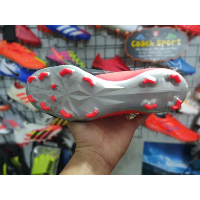 Giày bóng đá Phantom Academy FG màu đỏ đen