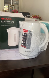 Ấm đun siêu tốc Sharp EKJ-17VPS- Bảo hành chính hãng