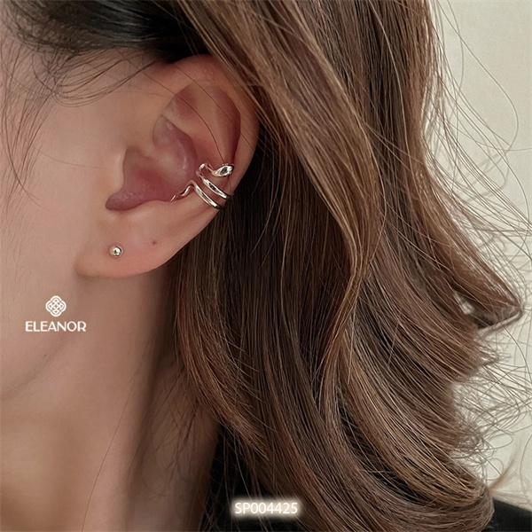 Bông tai nữ gắn vành Eleanor Accessories hình mặt rắn sáng bóng cá tính phụ kiện trang sức 4425
