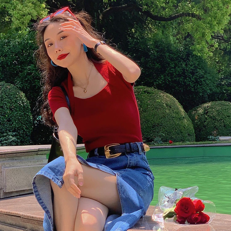 Áo Dệt Kim Tay Ngắn Trễ Vai Phong Cách Retro Hong Kong Cho Nữ