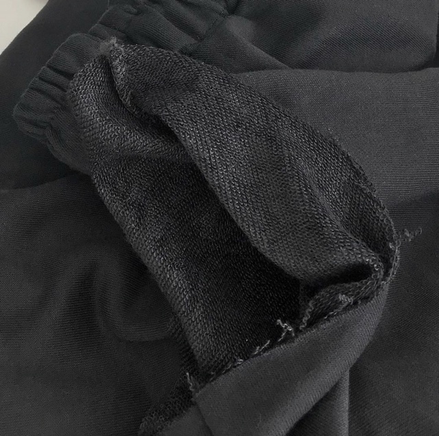 [Mã FAMAYWA giảm 10K đơn 50K] Quần Vải Nỉ Ống Suông Rách Gối Lai Tưa Iru Jem Closet ( 3 size 40kg-80kg ) | BigBuy360 - bigbuy360.vn