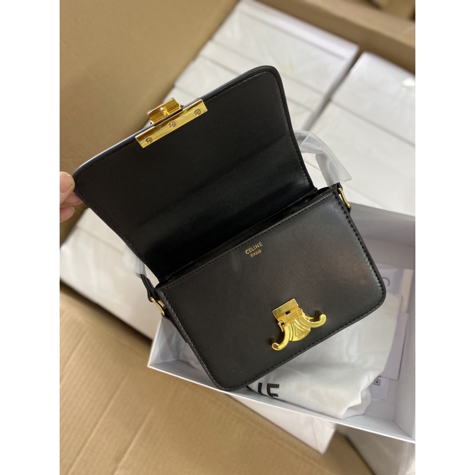 Túi xách nữ chữ Cê lin khóa vương miện bấm size 18 bên trong rộng rãi vừa điện thoại, dây da đeo chéo