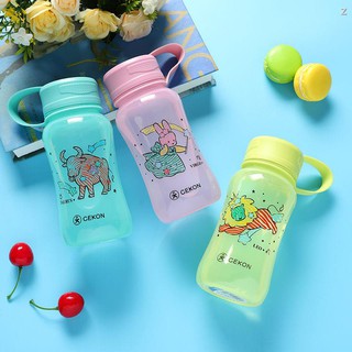1 Bình Nước Nhựa Hình Ly Nước