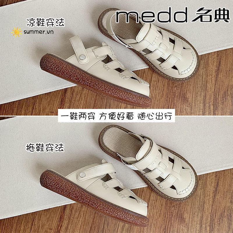 Giày Sandal Đế Dày Thiết Kế Đục Lỗ Dễ Thương Thời Trang Cho Nữ