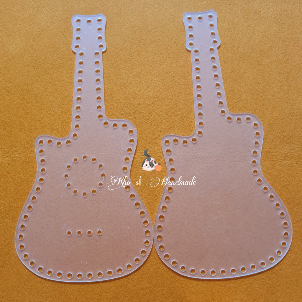 Mica hình cây đàn trong suốt ( 2 tấm)