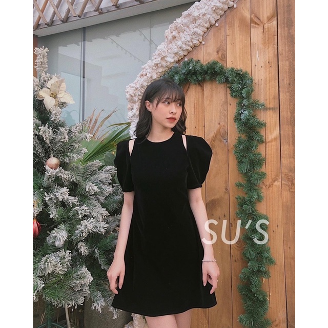 Váy nhung cổ tròn xẻ vai tay bồng V578 SUSTORE