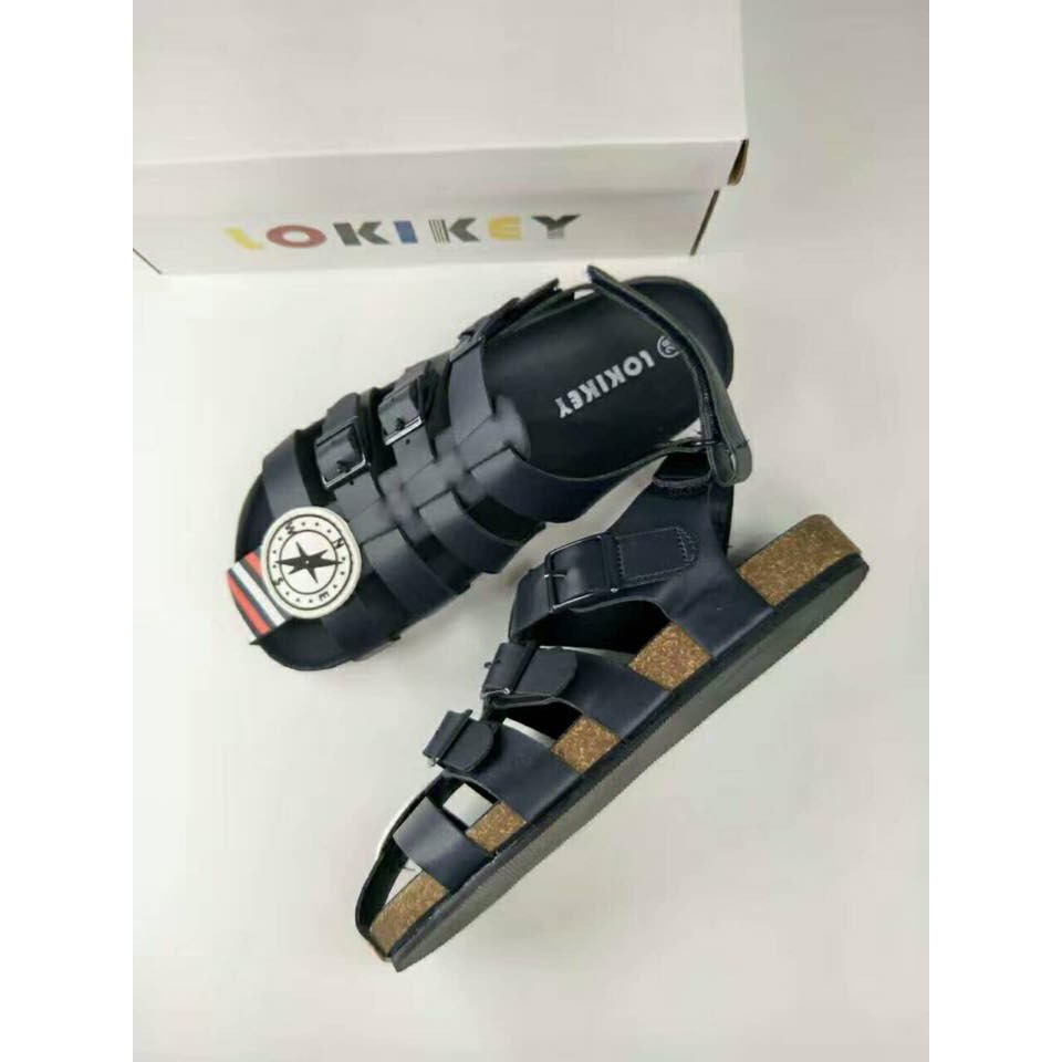 (sale 200k)Sandal Emilee bé trai xuất khẩu dư xịn