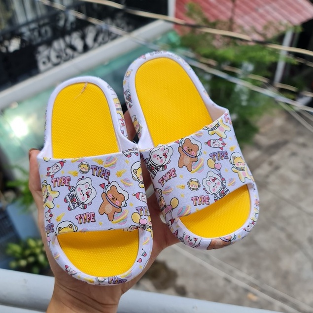 Dép bánh mì nguyên khối in hình thỏ bánh kem chất cao su siêu mềm