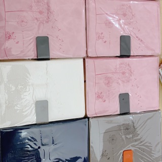 Sổ bìa da nam châm hít kẻ dòng ngang A5 hoạ tiết in chìm trên bề mặt sổ cực đẹp