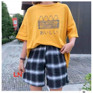 Set đồ áo phông họa tiết lọ nước và quần đùi kẻ caro