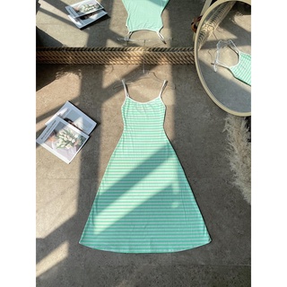 Đầm body dây sọc