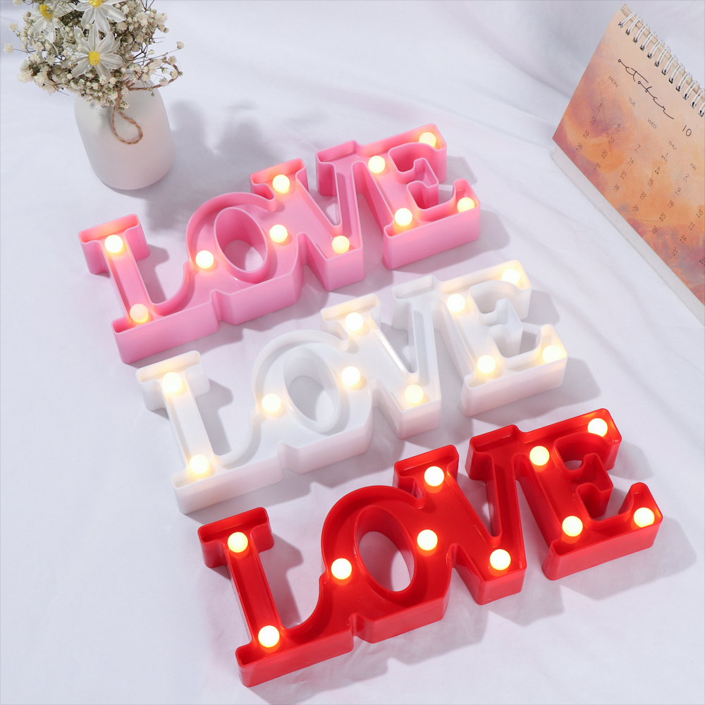 Đèn Led Hình Trái Tim 3d Mới Dùng Trang Trí Tiệc Cưới / Valentine Độc Đáo