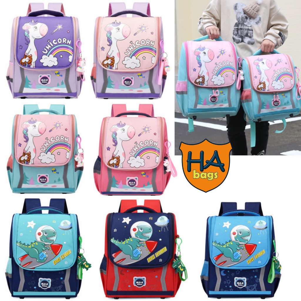 Balo đi học siêu nhẹ HA1017  kích thước 37x26x13,5cm phù hợp cho bé mẫu giáo lớn và học sinh lớp 1