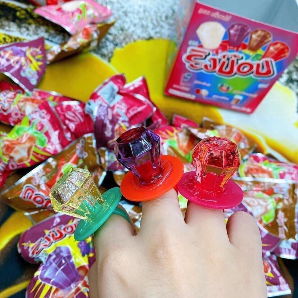 Kẹo Nhẫn Kim Cương Ring Pop Thái Lan gói lẻ 10g (Vị ngẫu nhiên)