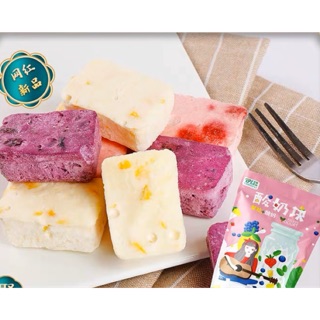 SỮA CHUA HOA QUẢ SẤY KHÔ YIRENSHU 100gr