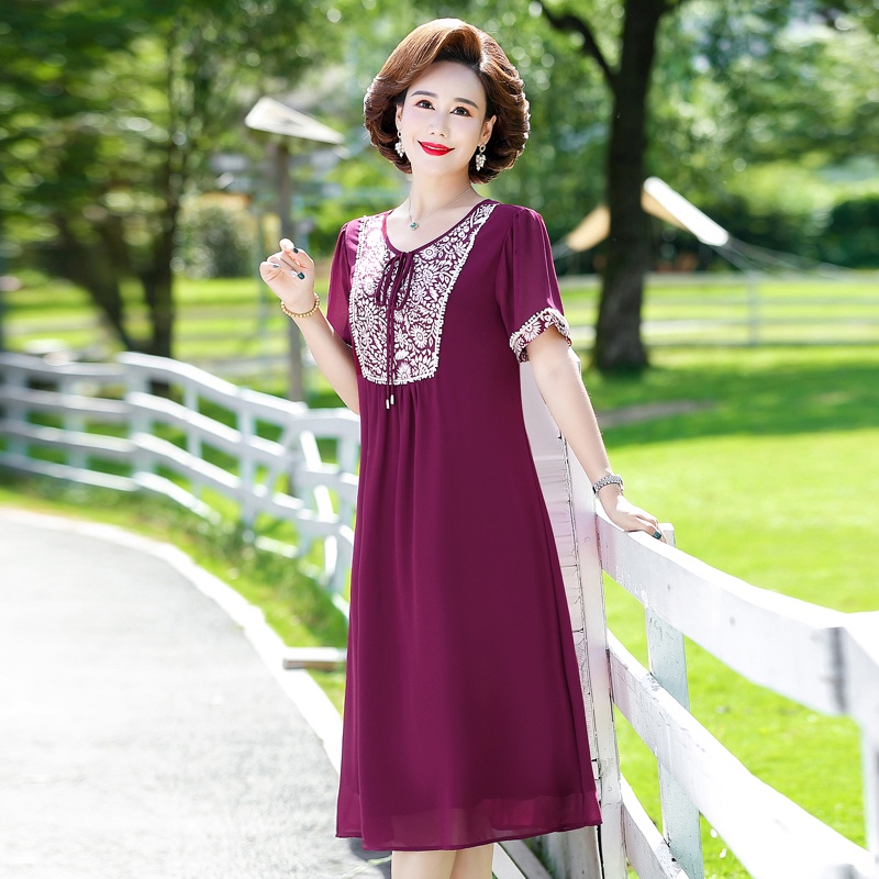 Đầm Chiffon Tay Ngắn Dáng Rộng Phong Cách Phương Tây Thời Trang Mùa Hè Cho Nữ Trung Niên 50 Tuổi