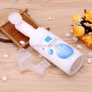 Sữa rửa mặt đầu cọ