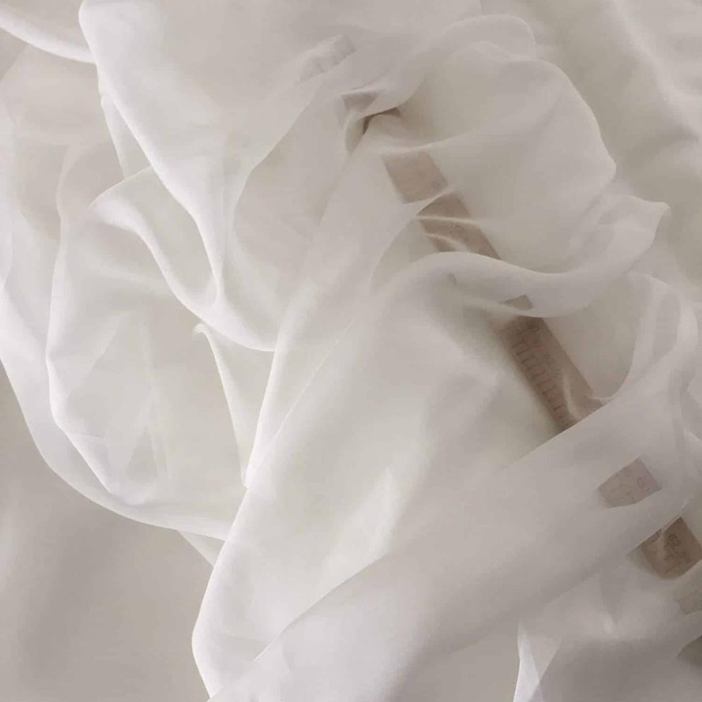 Vải voan tơ/ tơ óng trắng khổ 1m5 may váy, làm rèm, phông nền background sinh nhật . ྇