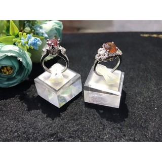 Đế Trưng Bày Nhẫn bằng Mica