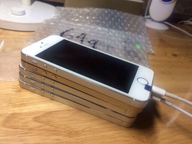 Điện thoại iphone 5s quốc tế_full vân_zin đẹp (full chức năng) | BigBuy360 - bigbuy360.vn