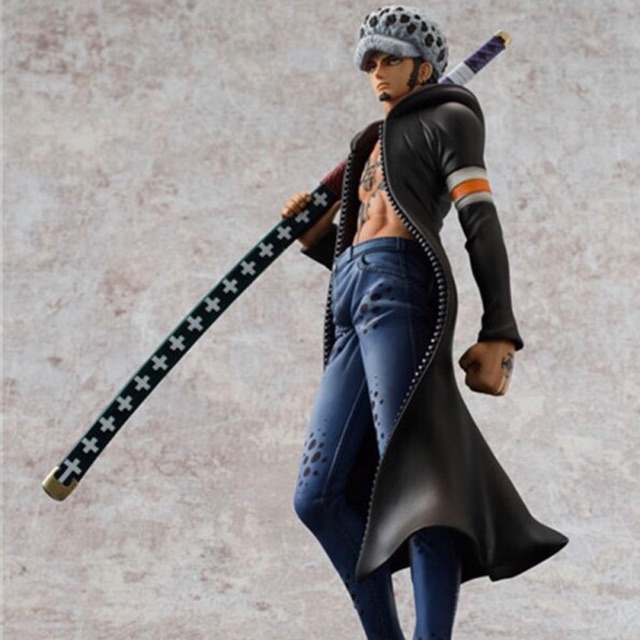 Mô hình Trafalgar D. Water Law POP Onepiece