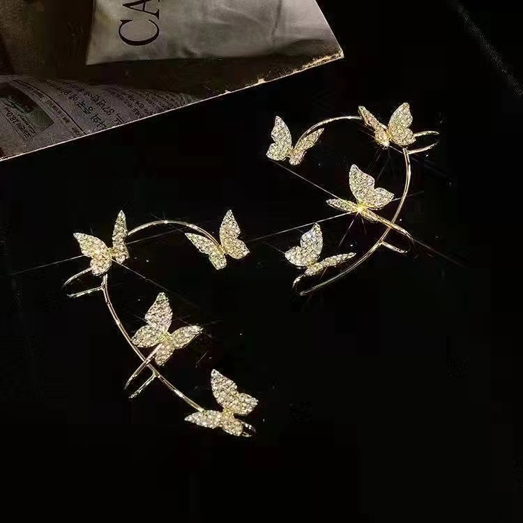 Bông Tai Kẹp Không Xỏ Hình Cánh Bướm Đính Đá Lấp Lánh Xinh Xắn