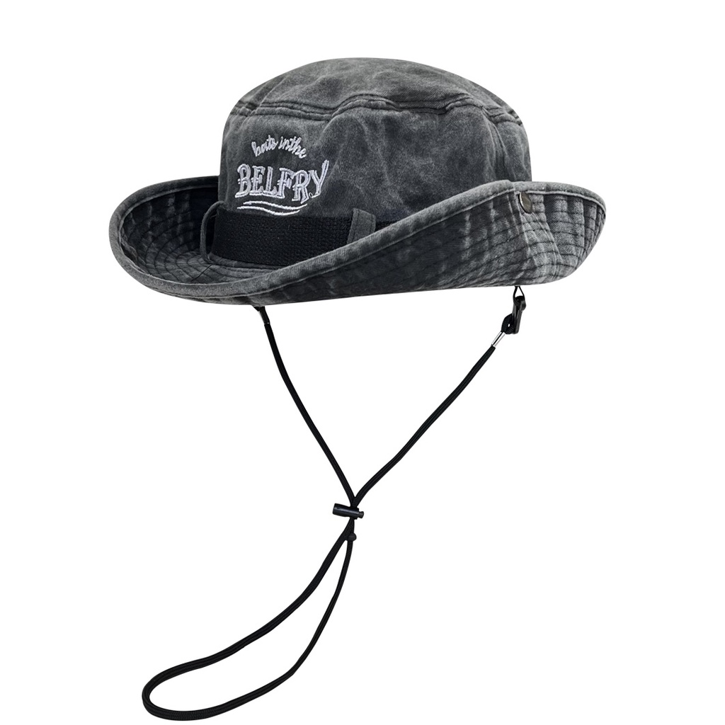 Mũ denim MG STUDIO thêu họa tiết chữ cái BELFRY