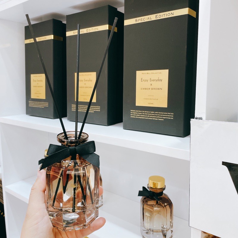 Tinh Dầu Nước Hoa Enjoy Everyday x Ember Brown mùi sang trọng thư giãn