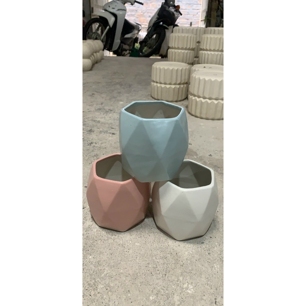 Chậu Sứ Bát Tràng Trồng Cây Cảnh, Sen Đá, Xương Rồng Kiểu Chậu Kim Cương Vát Cao 12cm