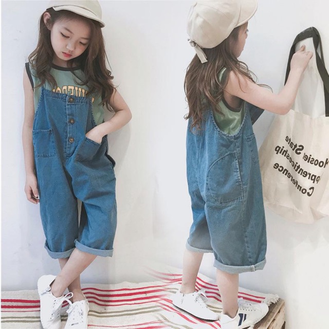 Yếm bò bé gái