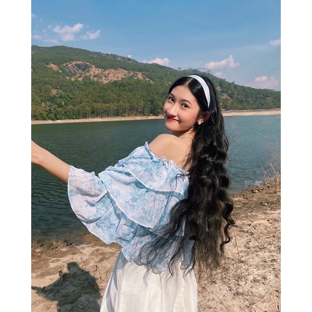 Áo tầng trễ vai Shine top