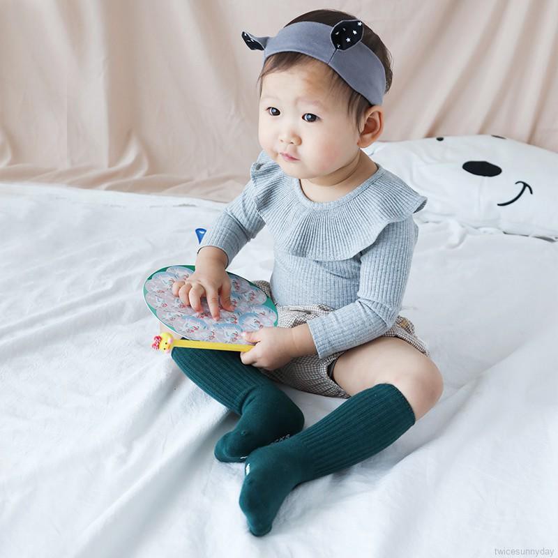 Vớ mềm mại chống trượt cho bé